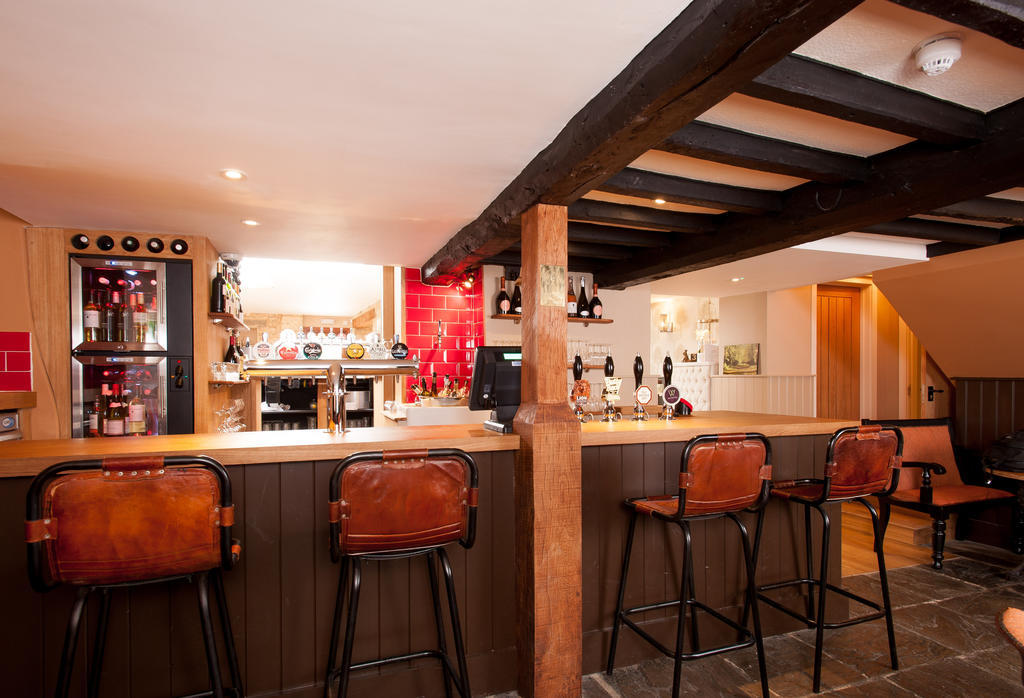 The Wychwood Inn Shipton under Wychwood Bagian luar foto