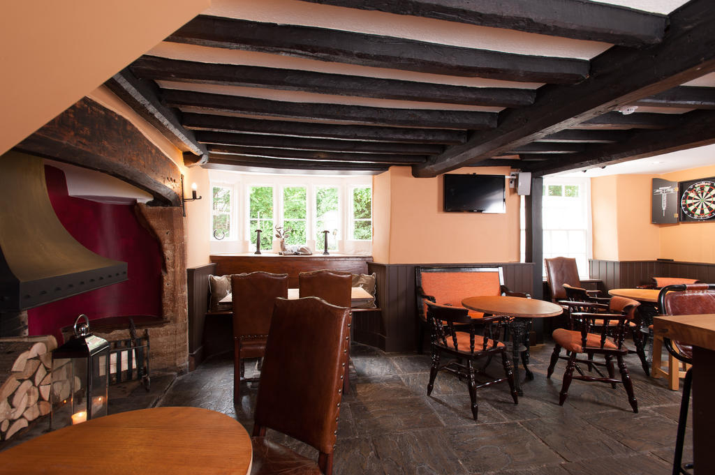 The Wychwood Inn Shipton under Wychwood Bagian luar foto