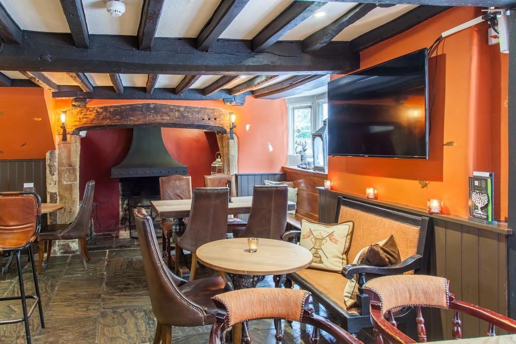 The Wychwood Inn Shipton under Wychwood Bagian luar foto